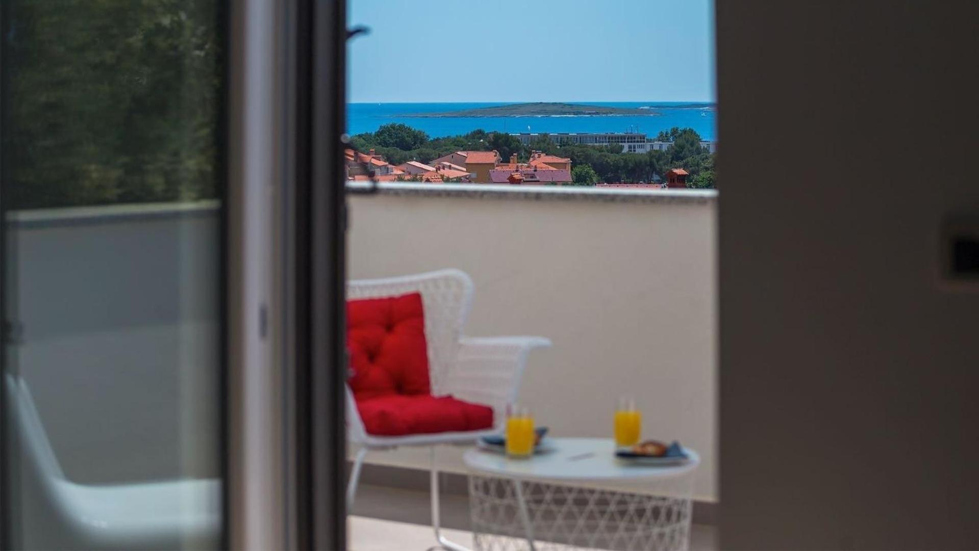 Ferienhaus Mit Privatpool Fuer 8 Personen Ca 200 Qm In Medulin, Istrien Suedkueste Von Istrien Exterior foto
