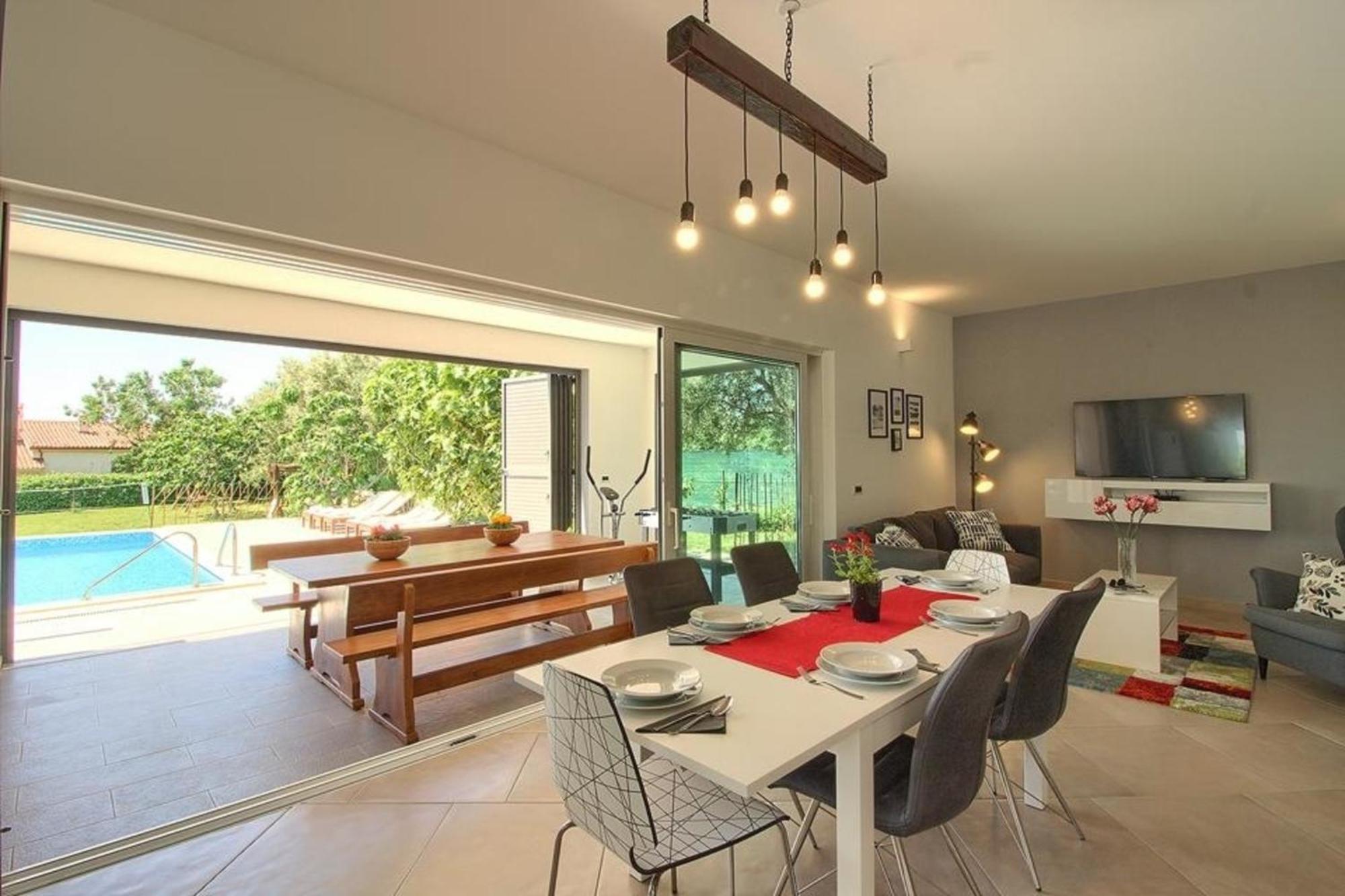 Ferienhaus Mit Privatpool Fuer 8 Personen Ca 200 Qm In Medulin, Istrien Suedkueste Von Istrien Exterior foto